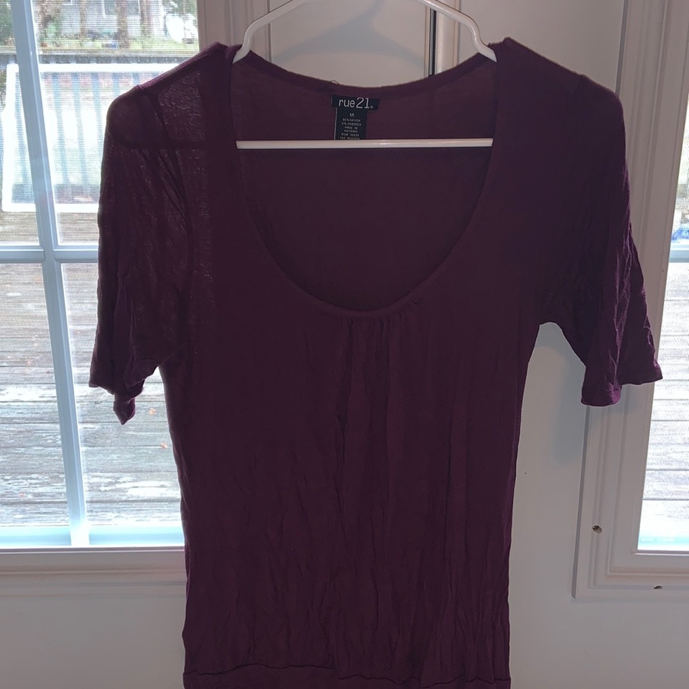 Medium Quarter Sleeve Top